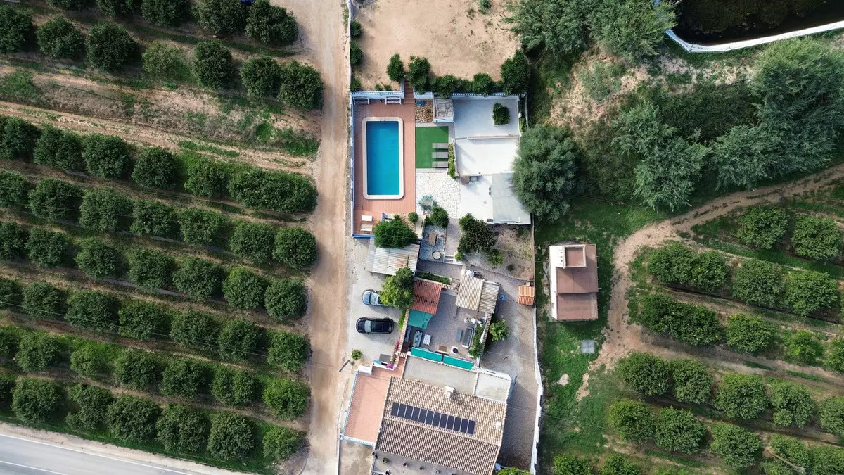 4-bedroom Country House In Pilar De La Horadada, Spain (145 M²)