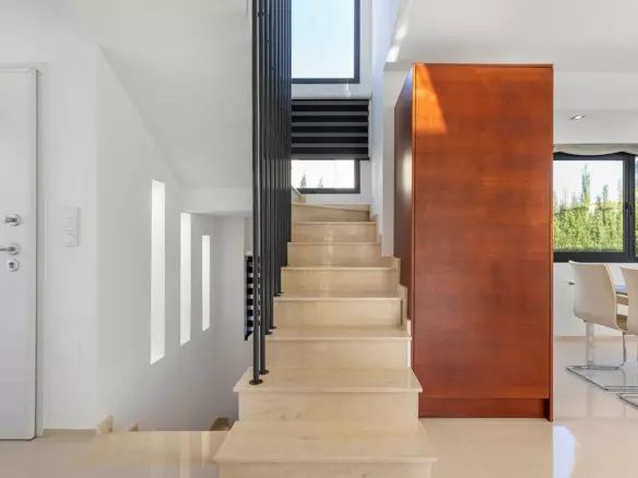 5-bedroom Villa In Orihuela, Spain (296 M²)