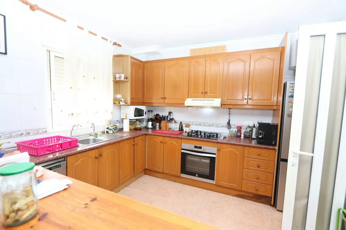 3-bedroom Apartment In Orihuela, Spain (72 M²)