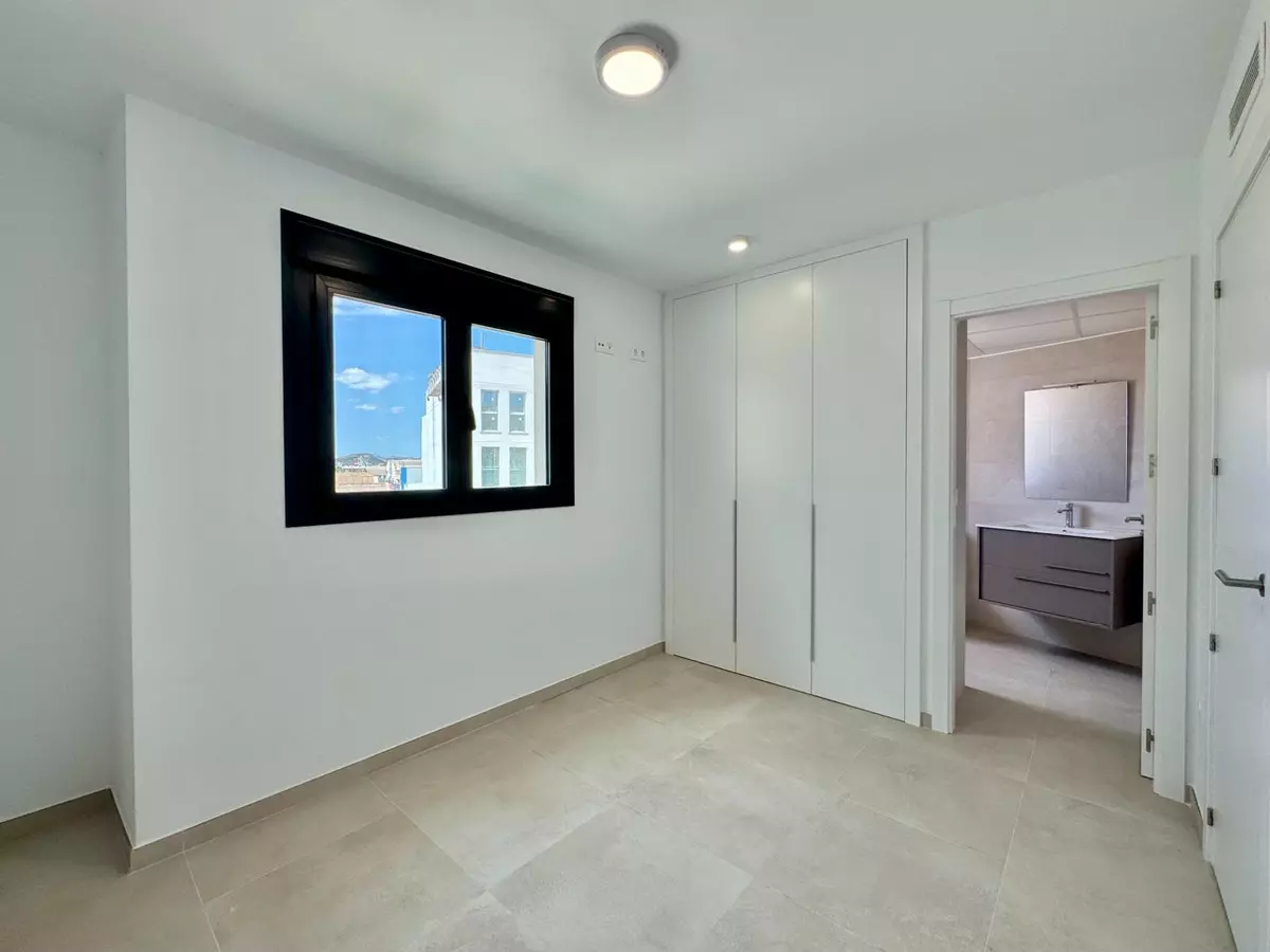3-bedroom Apartment In Orihuela, Spain (120 M²)