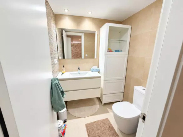3-bedroom Villa In Rojales, Spain (195 M²)