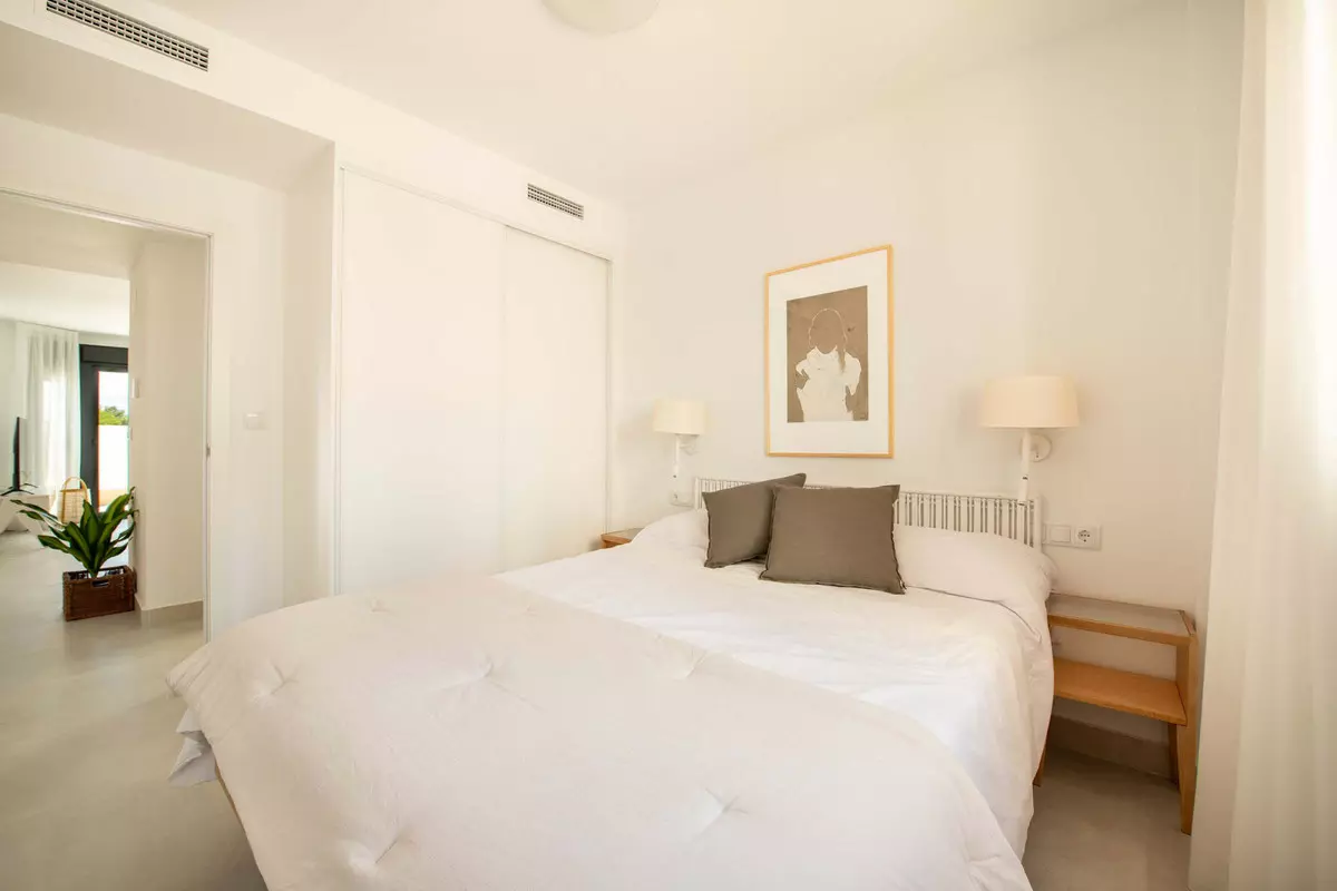 2-bedroom Villa In Cox, Spain (64 M²)