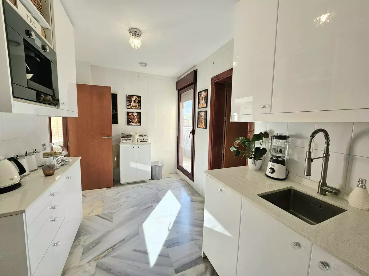 3-bedroom Villa In Benahavis, Spain (200 M²)