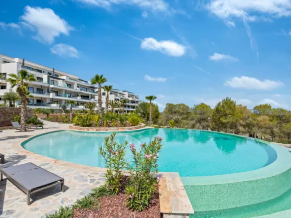 2-bedroom Apartment In Orihuela, Spain (100 M²)