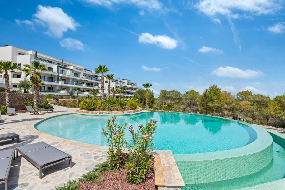 2-bedroom Apartment In Orihuela, Spain (100 M²)