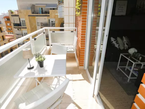 3-bedroom Apartment In Torrevieja, Spain (79 M²)