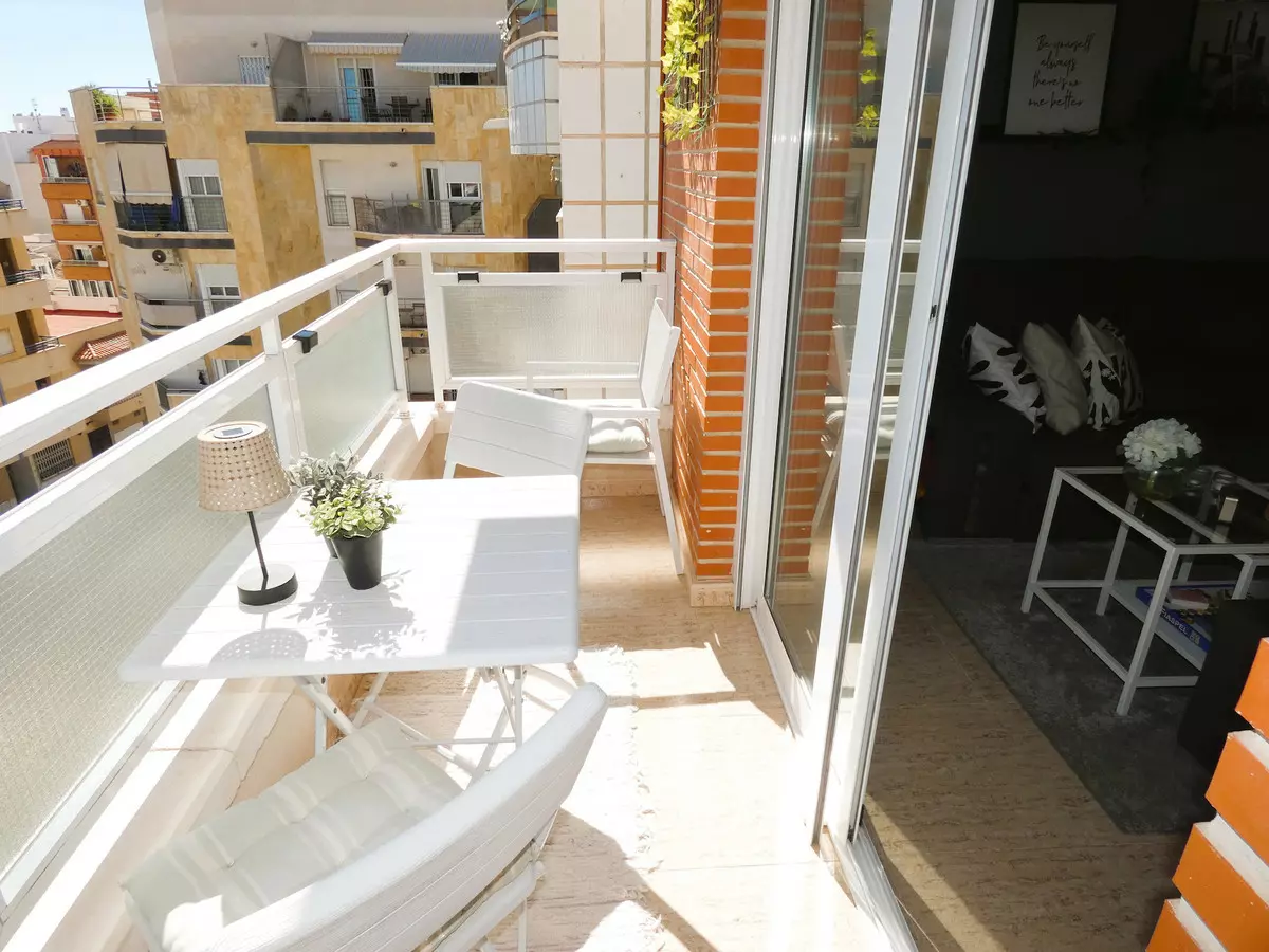3-bedroom Apartment In Torrevieja, Spain (79 M²)