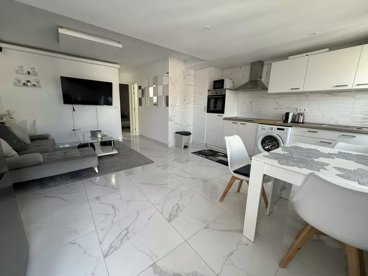 2-bedroom Bungalow In Torrevieja, Spain (57 M²)