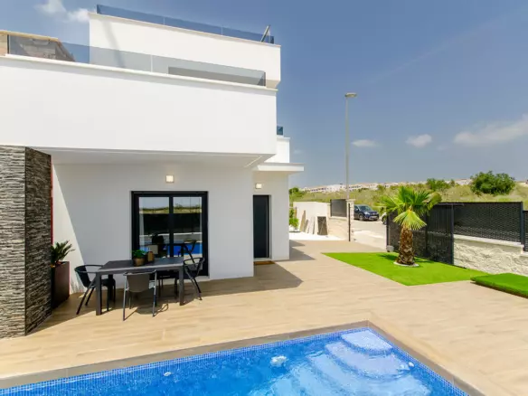 3-bedroom Villa In Orihuela, Spain (117 M²)