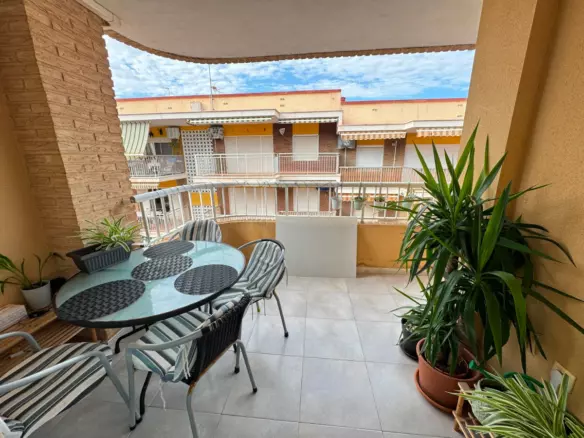 3-bedroom Apartment In Guardamar Del Segura, Spain (88 M²)