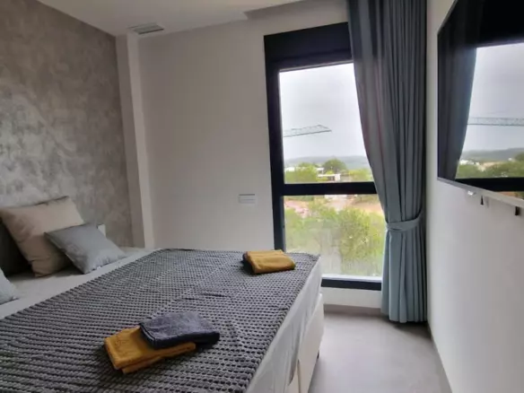 3-bedroom Apartment In Orihuela, Spain (100 M²)