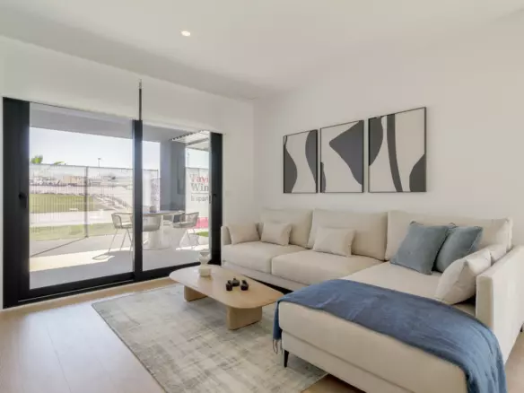 2-bedroom Apartment In Torrevieja, Spain (66 M²)