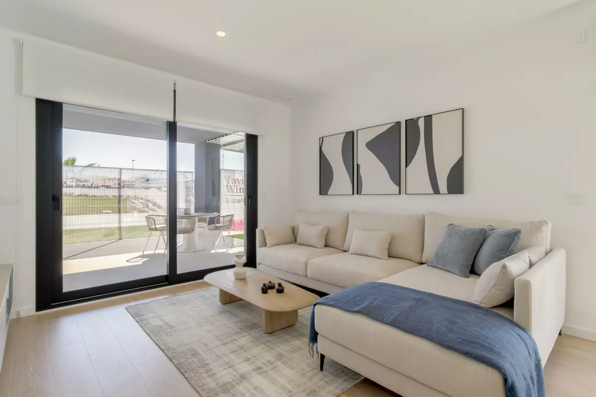 2-bedroom Apartment In Torrevieja, Spain (66 M²)