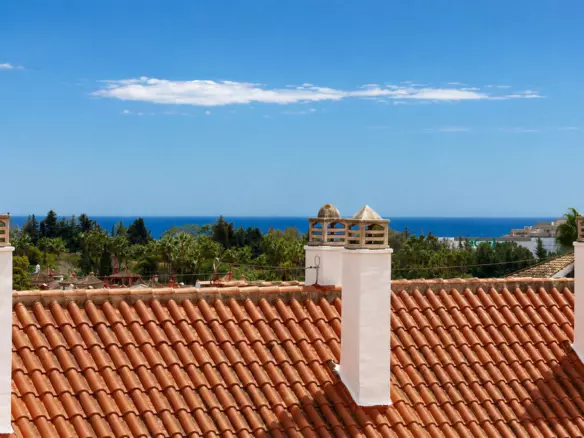 3-bedroom Apartment In Marbella, Spain (105 M²)