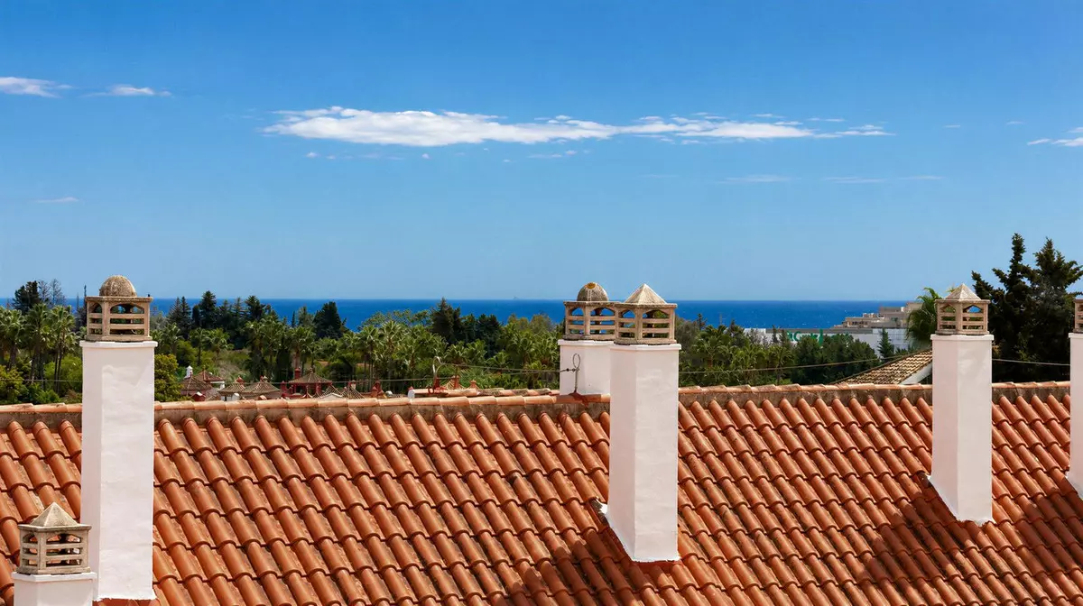 3-bedroom Apartment In Marbella, Spain (105 M²)