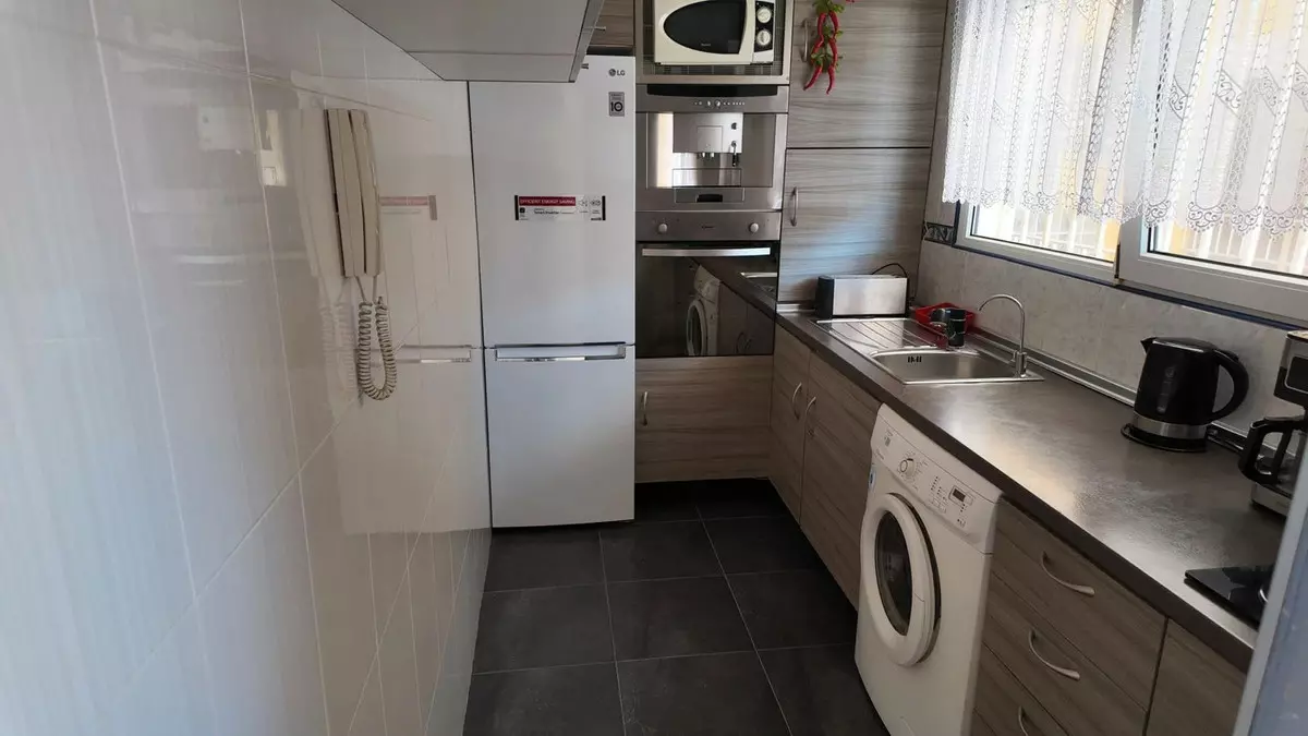 3-bedroom Apartment In Orihuela, Spain (70 M²)