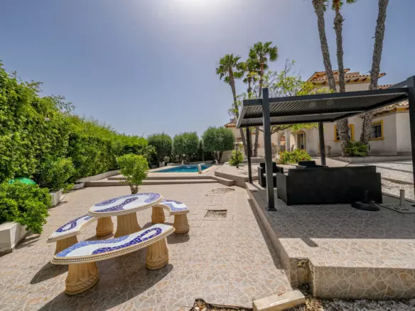 3-bedroom Villa In Orihuela, Spain (96 M²)