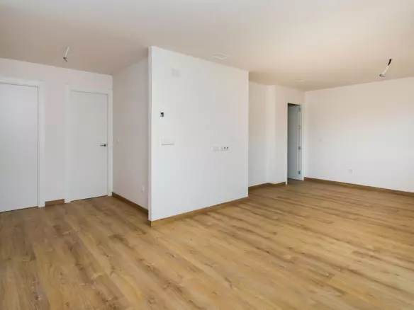 3-bedroom Apartment In Hondon De Las Nieves, Spain (101 M²)