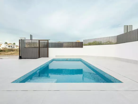 2-bedroom Villa In Orihuela, Spain (73 M²)