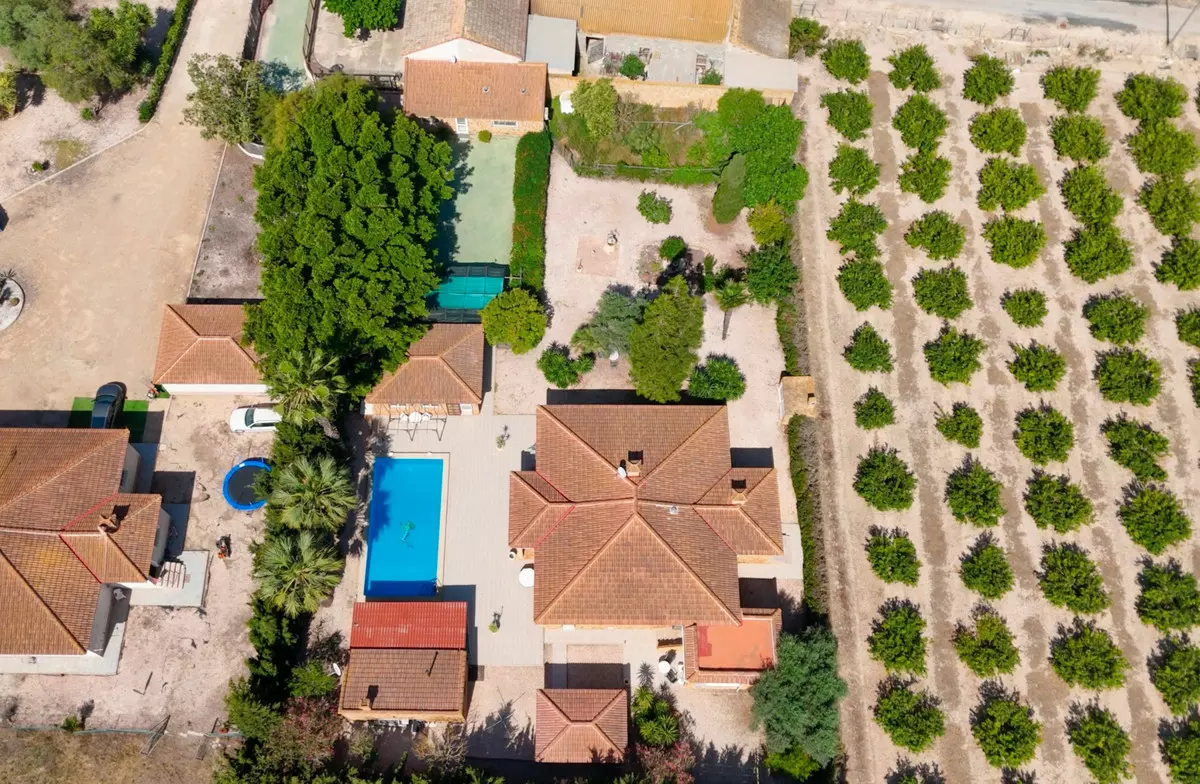 5-bedroom Villa In Rojales, Spain (195 M²)