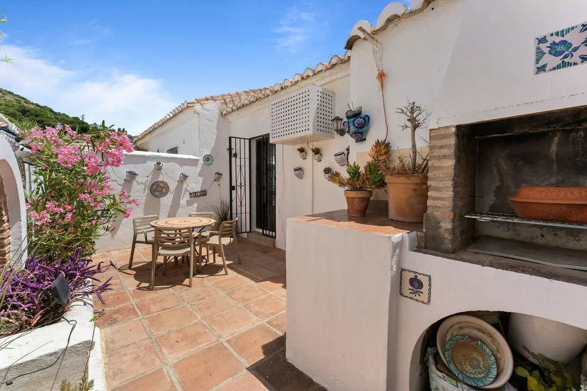 2-bedroom Town House In Mijas, Spain (79 M²)