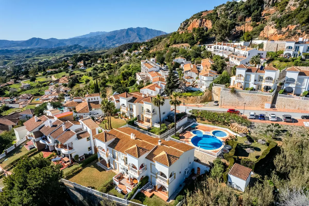 3-bedroom Town House In Mijas, Spain (107 M²)