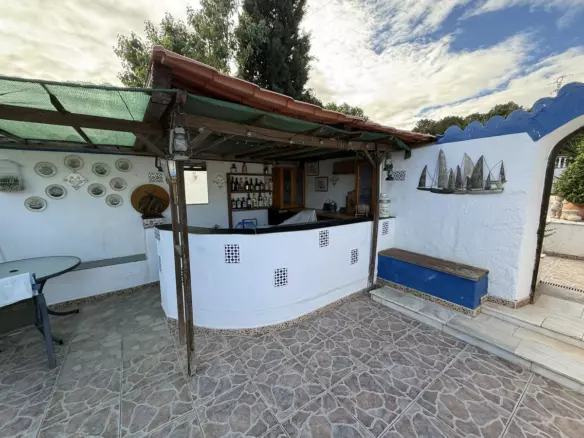 4-bedroom Country House In Pilar De La Horadada, Spain (145 M²)