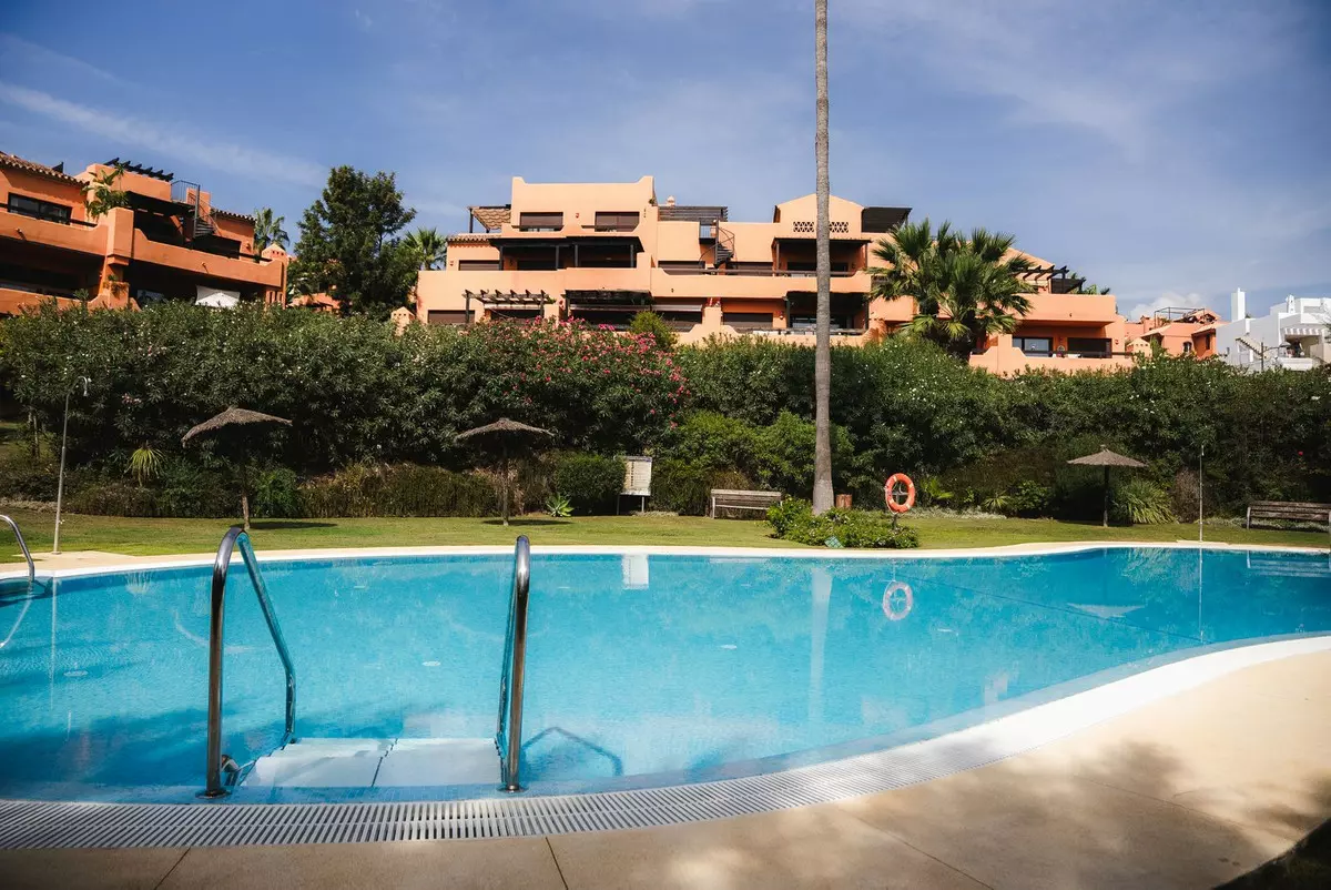 3-bedroom Apartment In Estepona, Spain (150 M²)