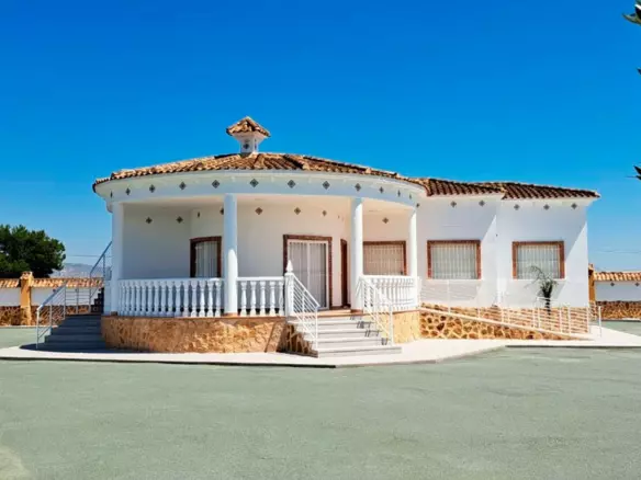3-bedroom Villa In Catral, Spain (147 M²)