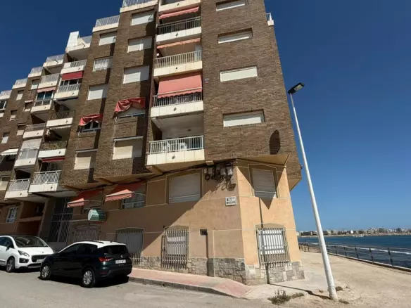 3-bedroom Apartment In Torrevieja, Spain (78 M²)