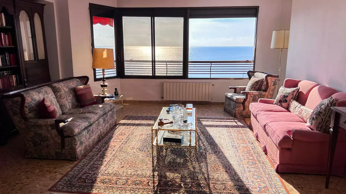 2-bedroom Apartment In Alicante, Spain (113 M²)