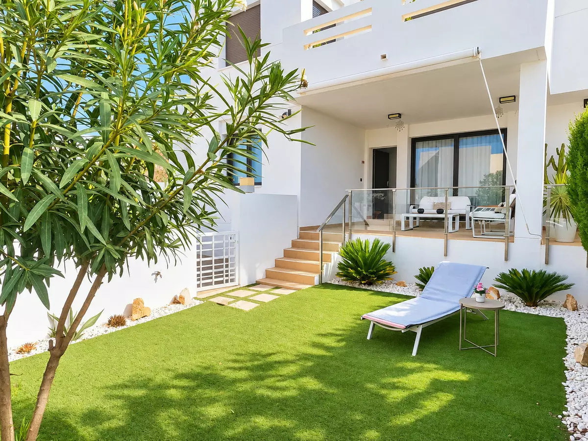 2-bedroom Apartment In Algorfa, Spain (71 M²)