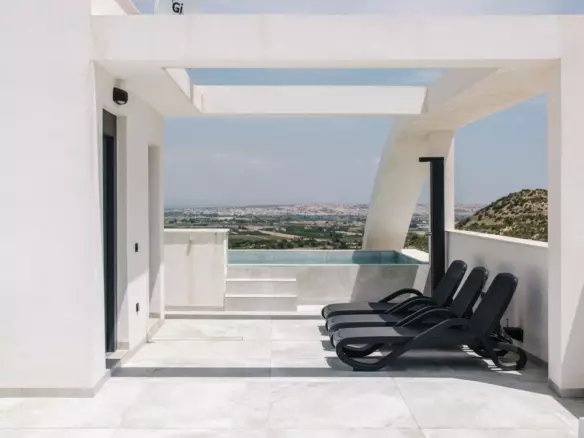 4-bedroom Apartment In Rojales, Spain (240 M²)
