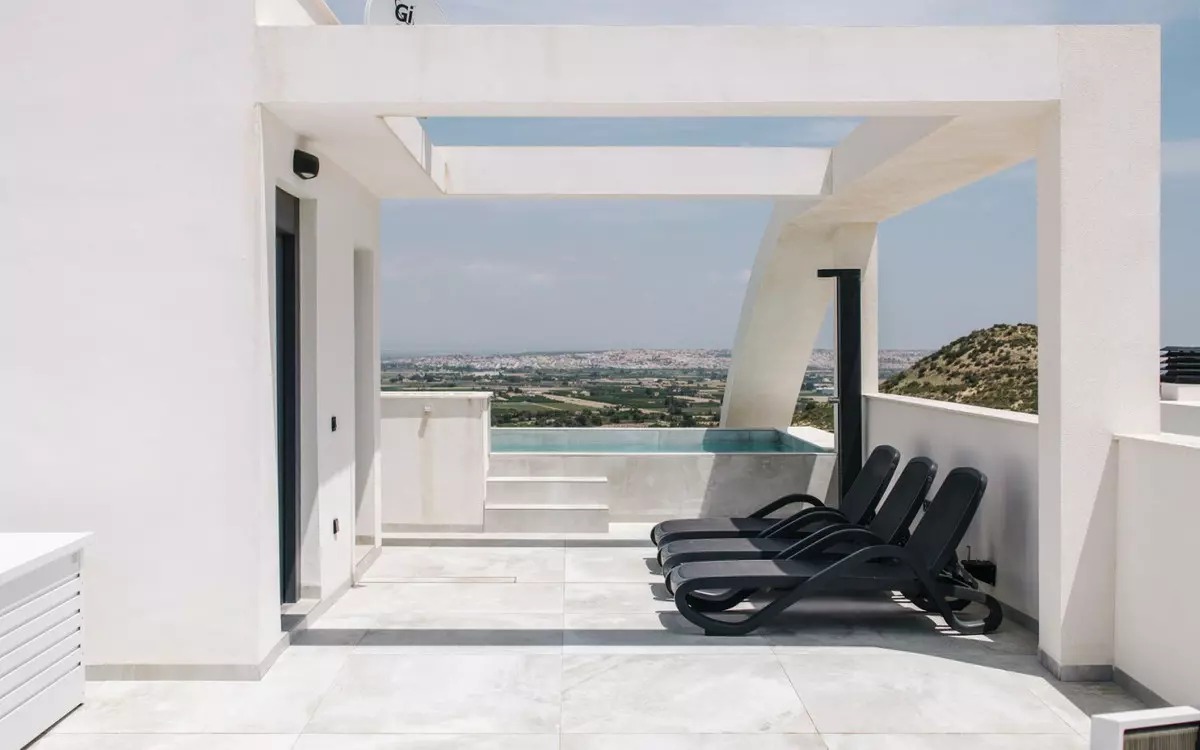 4-bedroom Apartment In Rojales, Spain (240 M²)