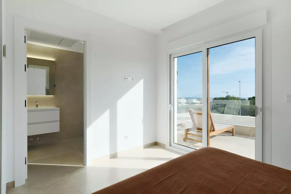 3-bedroom Villa In Orihuela, Spain (140 M²)