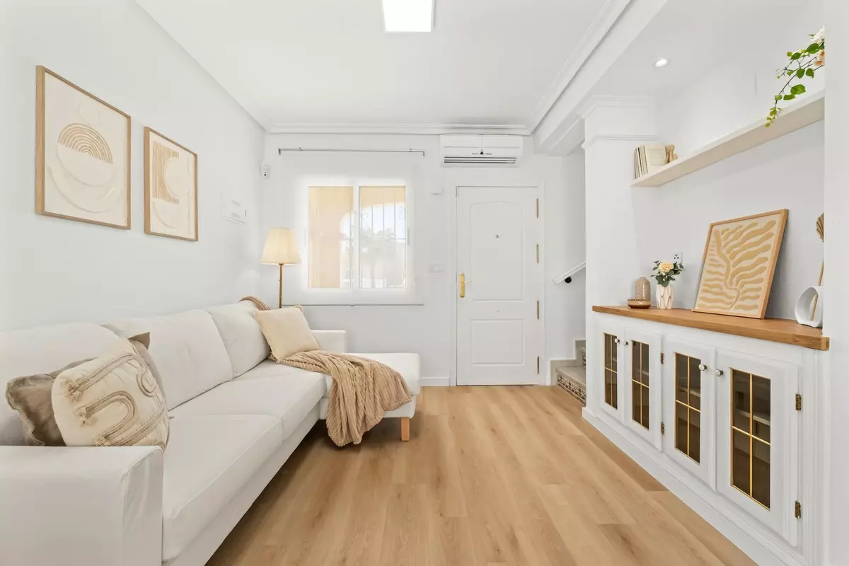 2-bedroom Town House In Orihuela, Spain (67 M²)