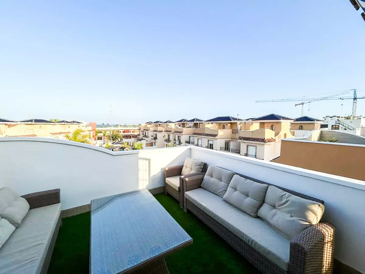 3-bedroom Town House In Pilar De La Horadada, Spain (110 M²)