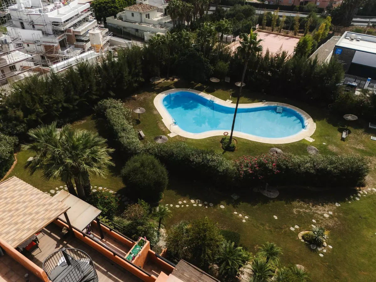 3-bedroom Apartment In Estepona, Spain (150 M²)