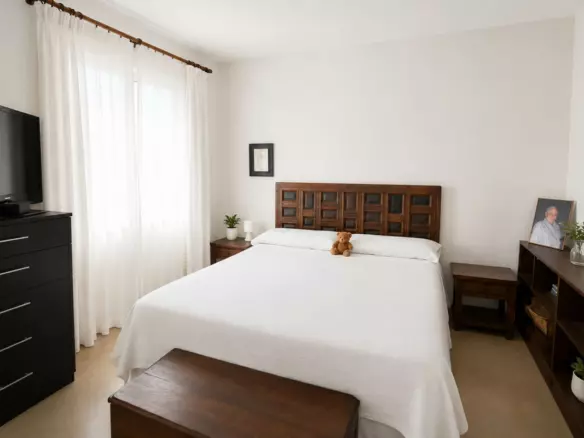 3-bedroom Villa In Marbella, Spain (209 M²)