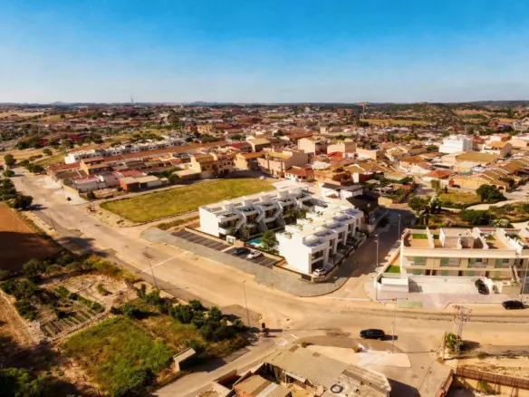3-bedroom Villa In Pilar De La Horadada, Spain (91 M²)