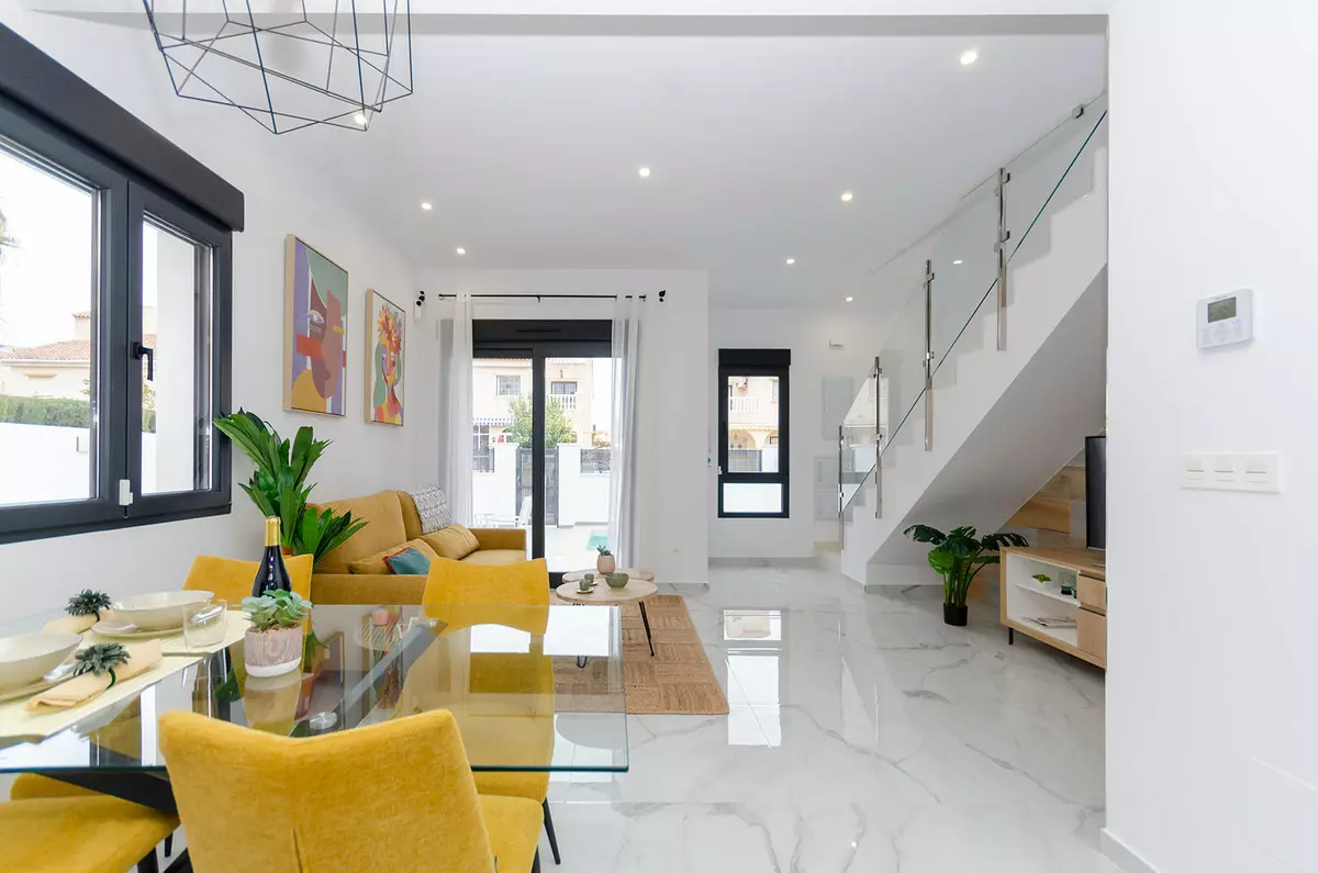 3-bedroom Villa In Torrevieja, Spain (106 M²)