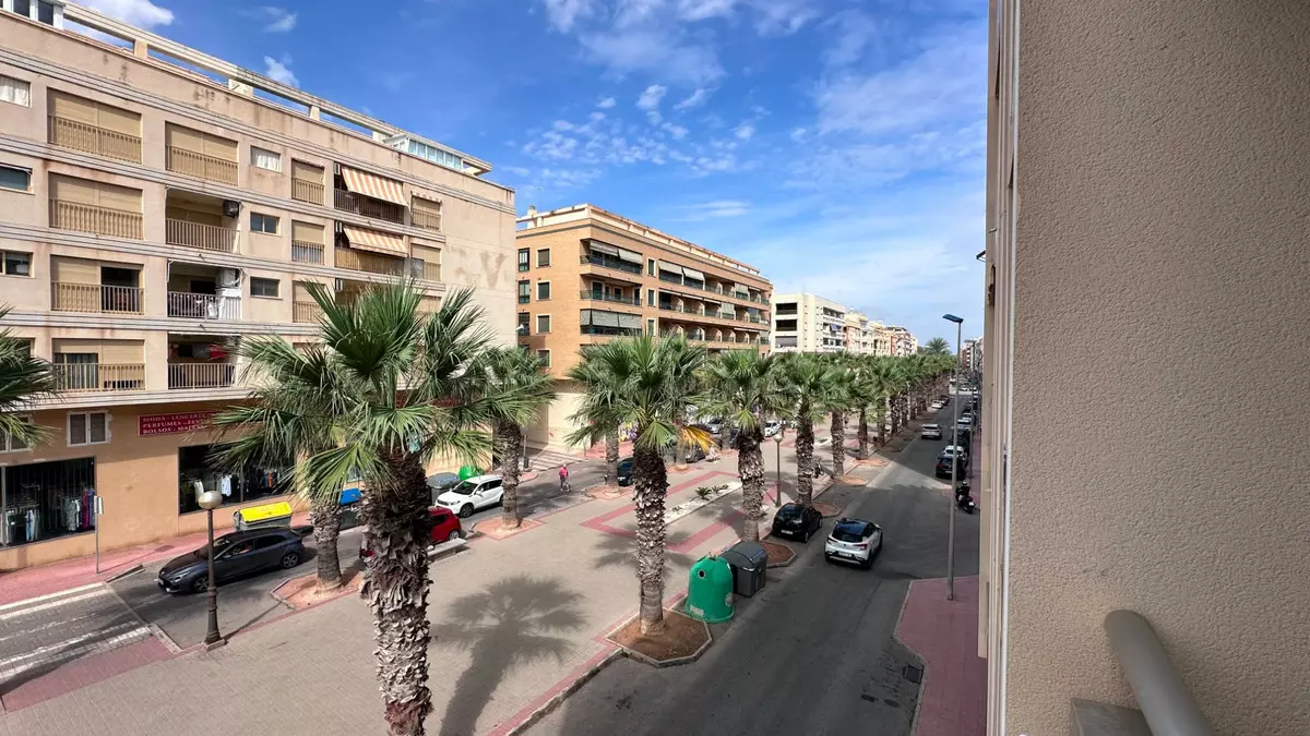 2-bedroom Apartment In Guardamar Del Segura, Spain (60 M²)