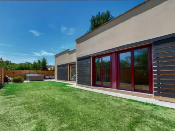 3-bedroom Villa In Benahavis, Spain (200 M²)