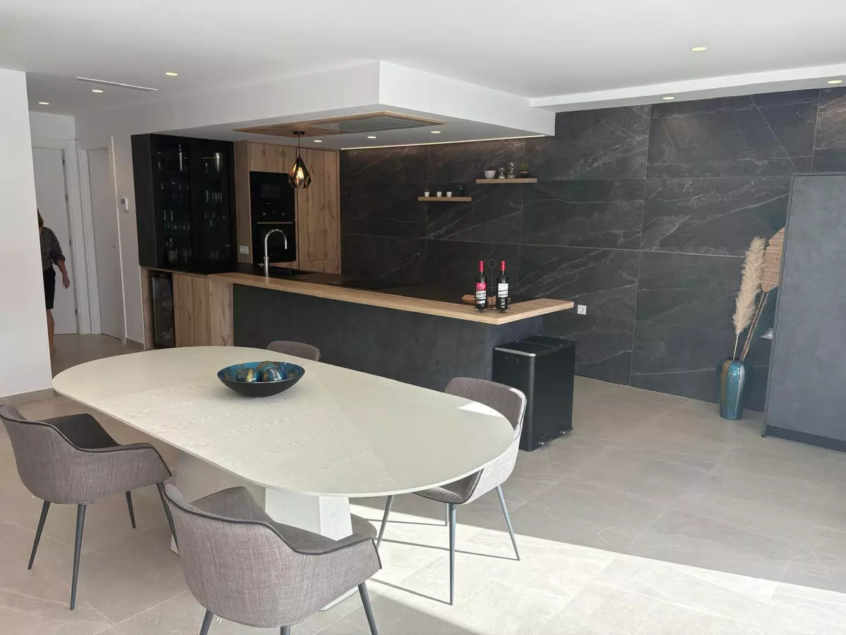 3-bedroom Villa In Algorfa, Spain (175 M²)