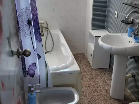 3-bedroom Apartment In Orihuela, Spain (70 M²)