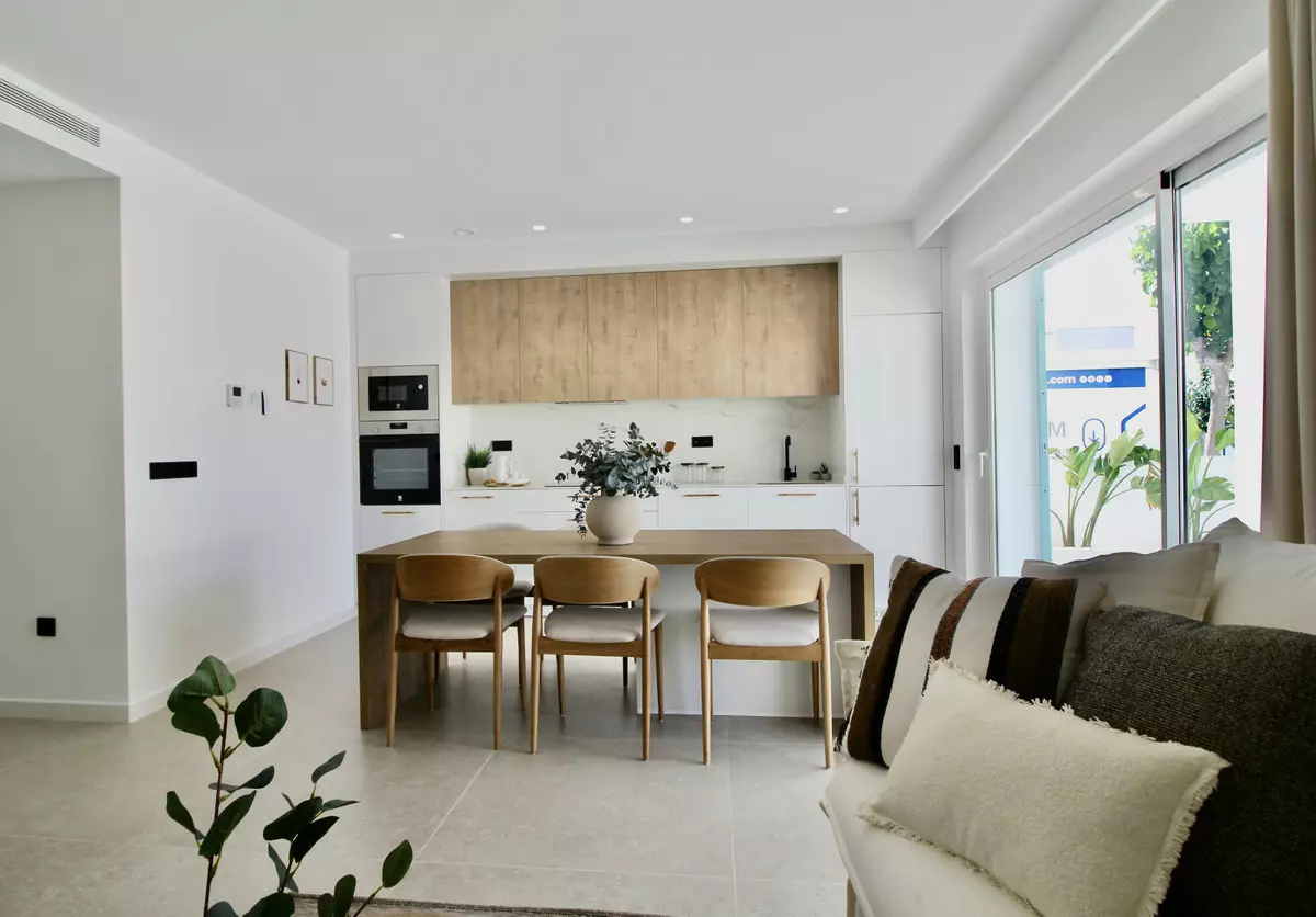 3-bedroom Bungalow In Pilar De La Horadada, Spain (81 M²)