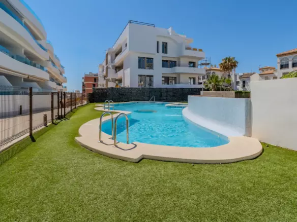 2-bedroom Apartment In Orihuela, Spain (63 M²)