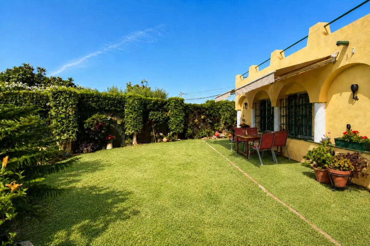 3-bedroom Villa In Marbella, Spain (209 M²)