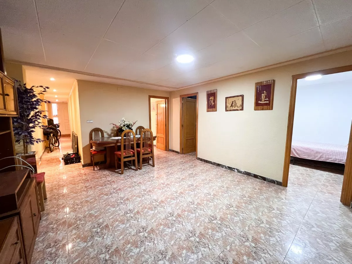 3-bedroom Apartment In Guardamar Del Segura, Spain (110 M²)