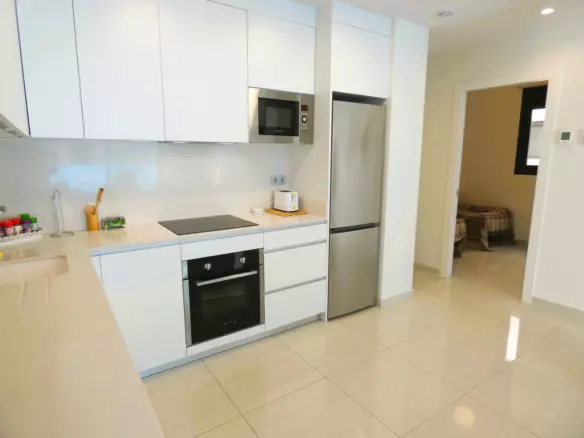 3-bedroom Apartment In Torrevieja, Spain (79 M²)